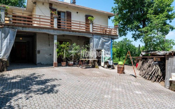casa indipendente in vendita a Zocca in zona Monteombraro