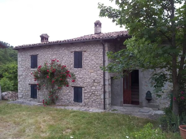 casa indipendente in vendita a Zocca