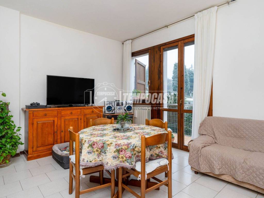 appartamento in vendita a Zocca in zona Monteombraro