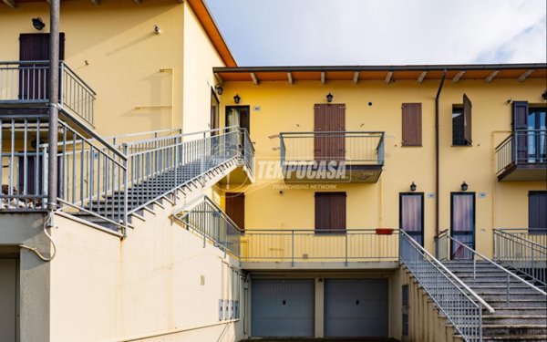 appartamento in vendita a Zocca in zona Monteombraro