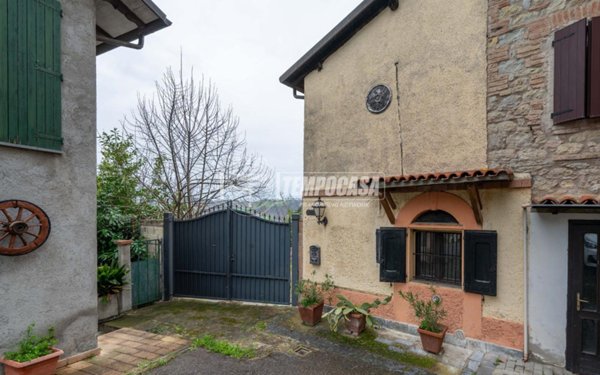 appartamento in vendita a Zocca in zona Montecorone