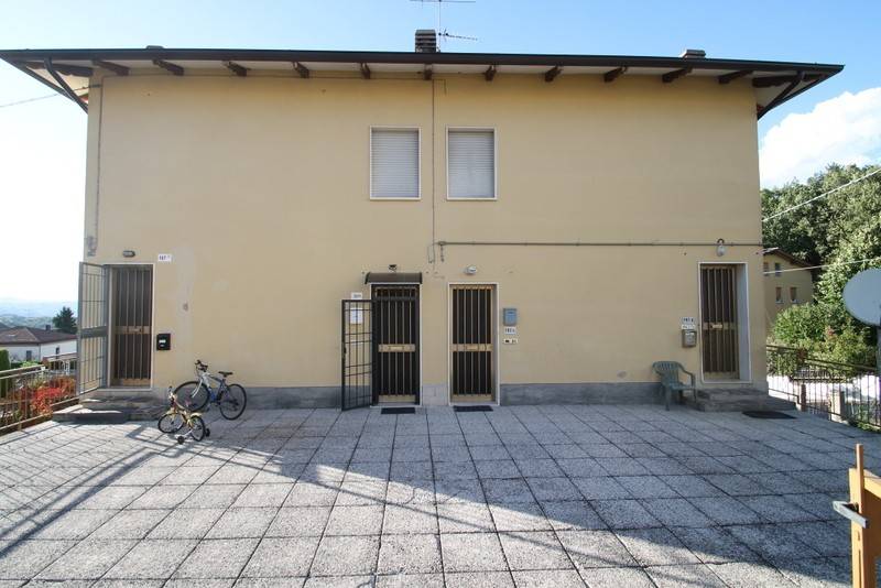 appartamento in vendita a Zocca in zona Monteombraro