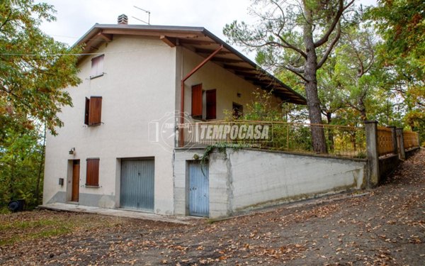 casa indipendente in vendita a Zocca in zona Monteombraro