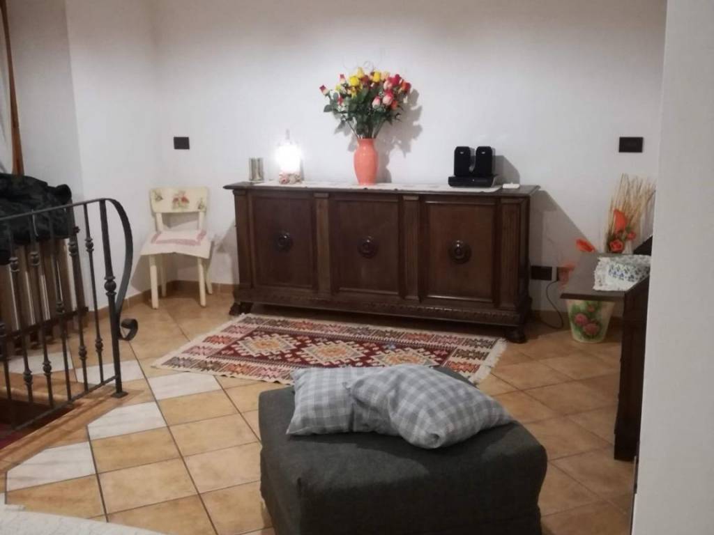 appartamento in vendita a Zocca in zona Monteombraro