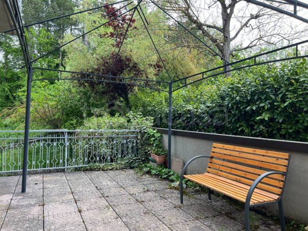 appartamento in vendita a Zocca in zona Monteombraro