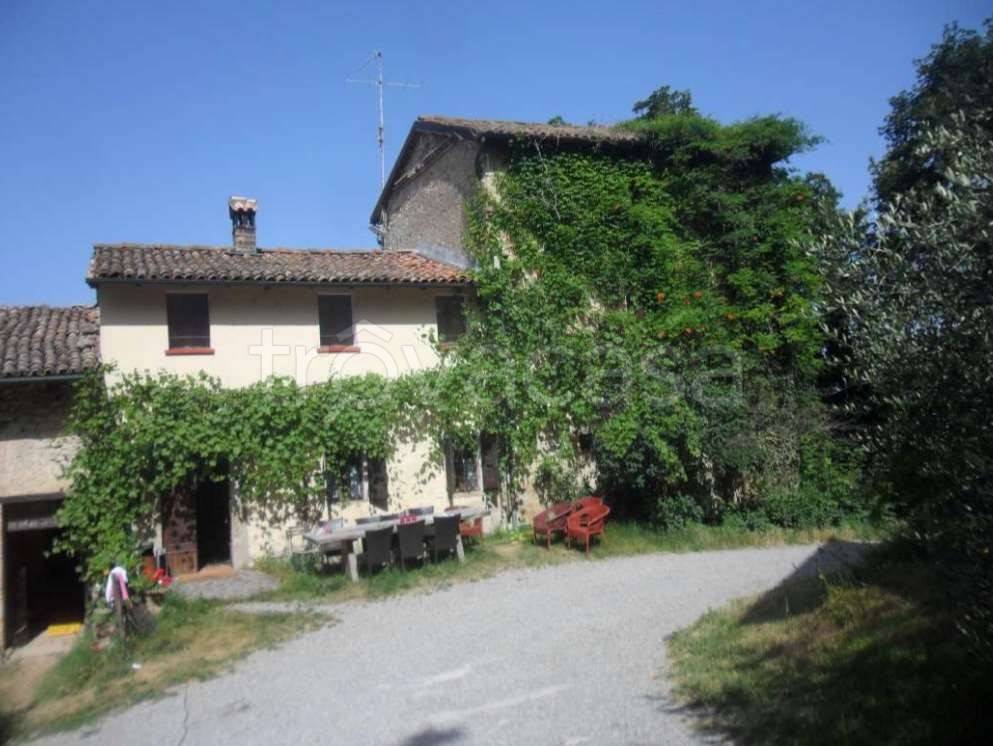 negozio in vendita a Zocca in zona Monteombraro