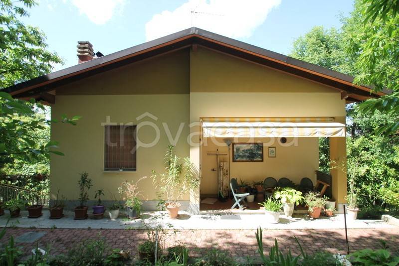 casa indipendente in vendita a Zocca in zona Monteombraro