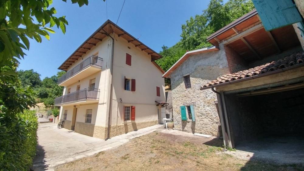 casa indipendente in vendita a Zocca