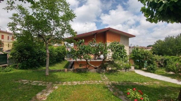 casa indipendente in vendita a Zocca