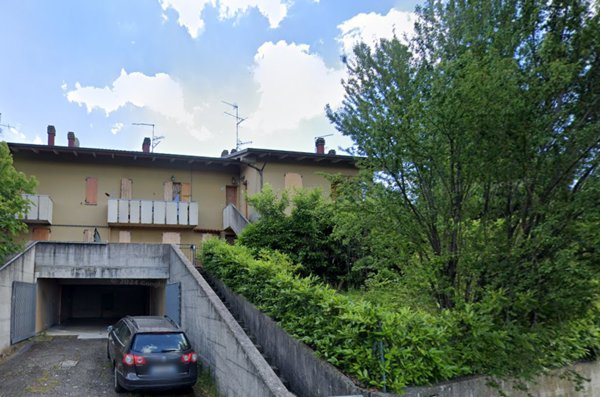 appartamento in vendita a Zocca in zona Monteombraro