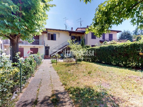 appartamento in vendita a Zocca in zona Monteombraro