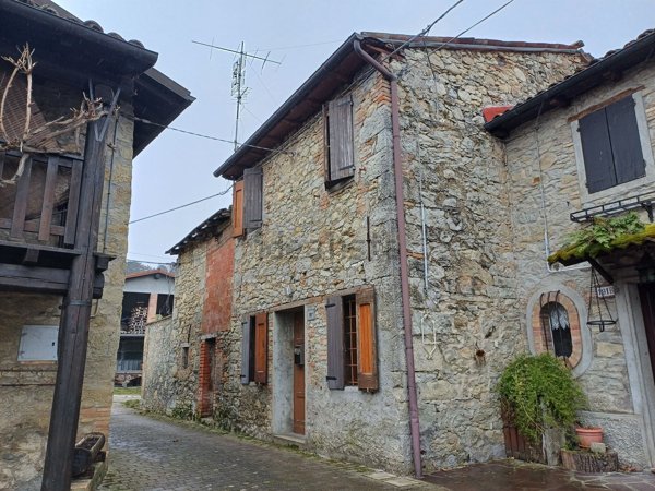 casale in vendita a Zocca