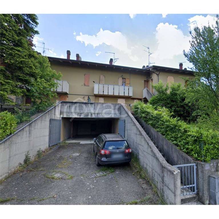 appartamento in vendita a Zocca in zona Monteombraro