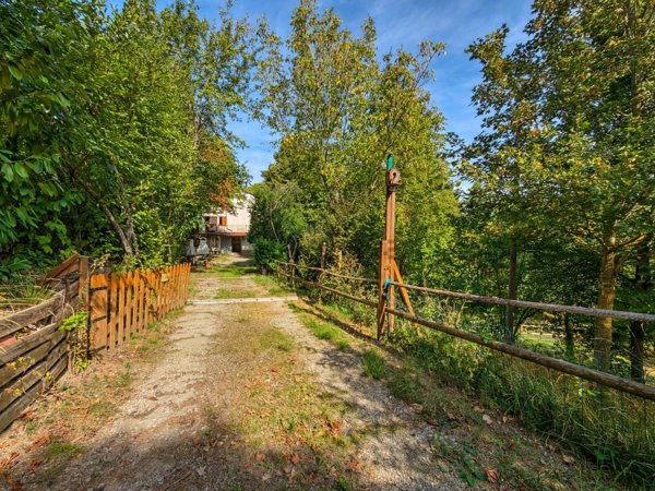 casa indipendente in vendita a Zocca