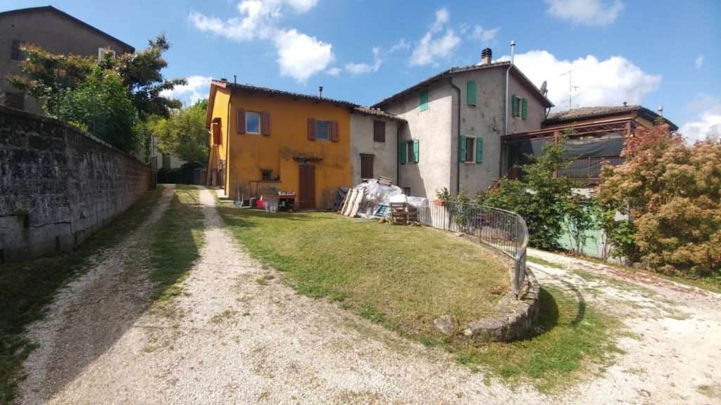 casa indipendente in vendita a Zocca in zona Monteombraro