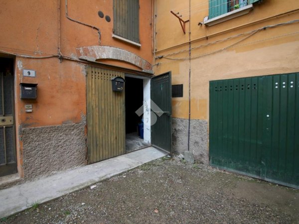 locale di sgombero in vendita ad Anzola dell'Emilia in zona Lavino di Mezzo