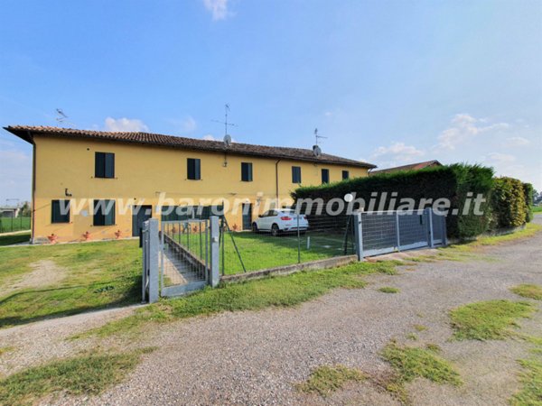 casa indipendente ad Anzola dell'Emilia in zona San Giacomo Del Martignone