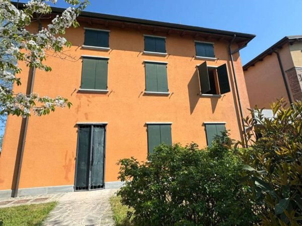 casa indipendente in vendita ad Anzola dell'Emilia in zona Ponte Samoggia