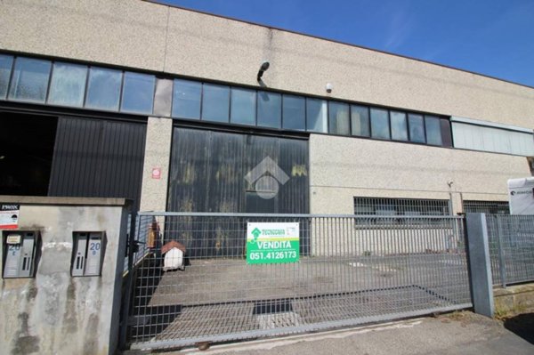 locale commerciale in vendita ad Anzola dell'Emilia