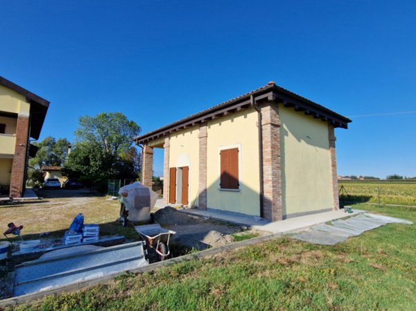 casa indipendente ad Anzola dell'Emilia in zona San Giacomo Del Martignone