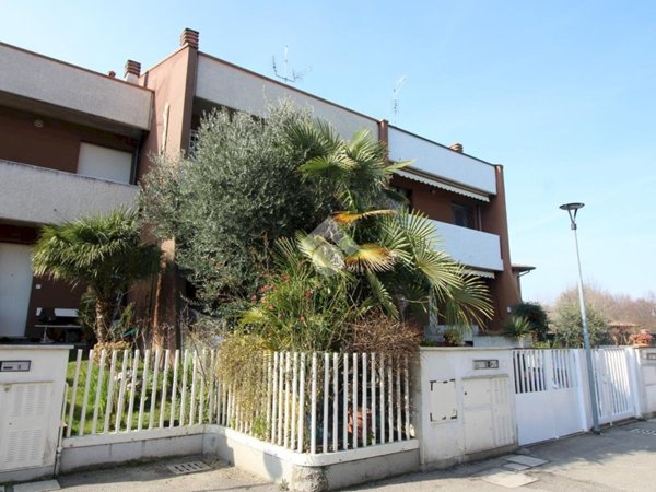casa indipendente in vendita ad Anzola dell'Emilia