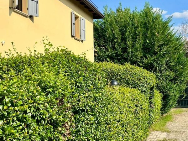 casa indipendente in vendita ad Anzola dell'Emilia in zona Lavino di Mezzo