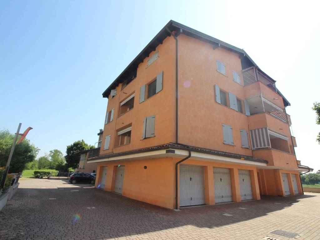 appartamento in vendita ad Anzola dell'Emilia in zona Ponte Samoggia