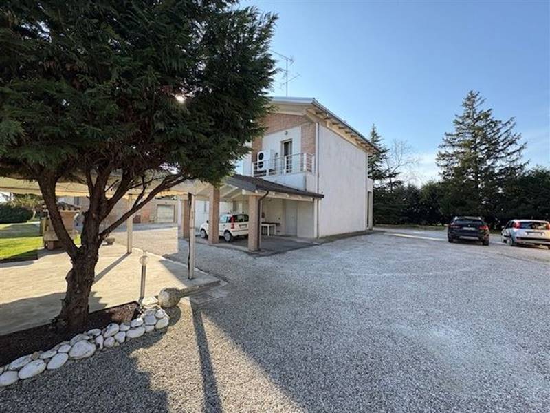 casa indipendente in vendita ad Anzola dell'Emilia
