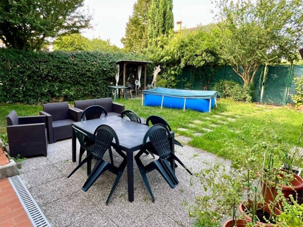 casa indipendente in vendita ad Anzola dell'Emilia in zona Lavino di Mezzo