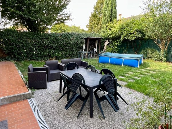 casa indipendente in vendita ad Anzola dell'Emilia in zona Lavino di Mezzo