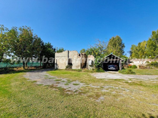 rudere in vendita ad Anzola dell'Emilia in zona Lavino di Mezzo
