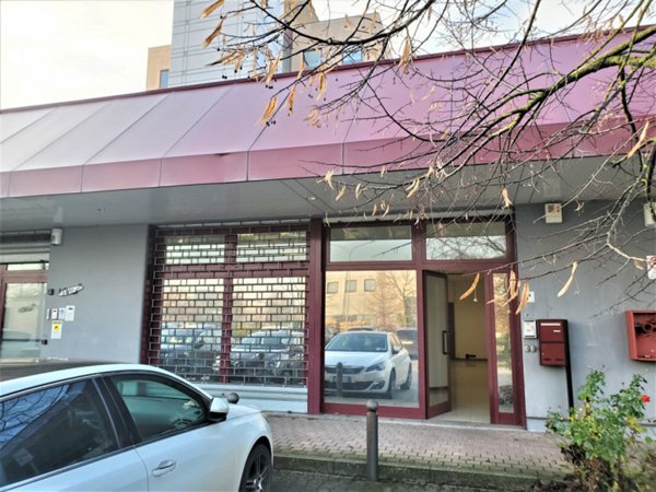 negozio in vendita ad Anzola dell'Emilia