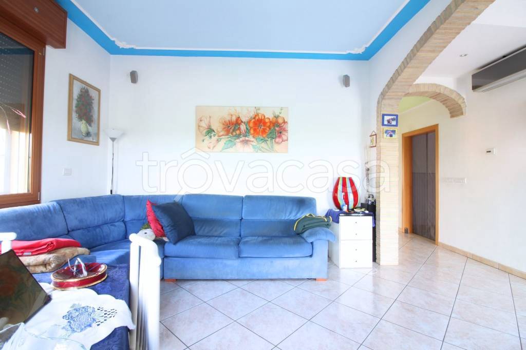 casa indipendente ad Anzola dell'Emilia in zona San Giacomo Del Martignone