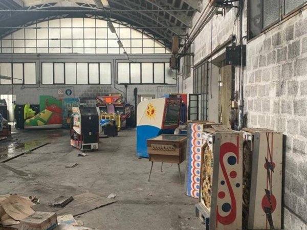 locale commerciale in vendita ad Anzola dell'Emilia in zona Lavino di Mezzo