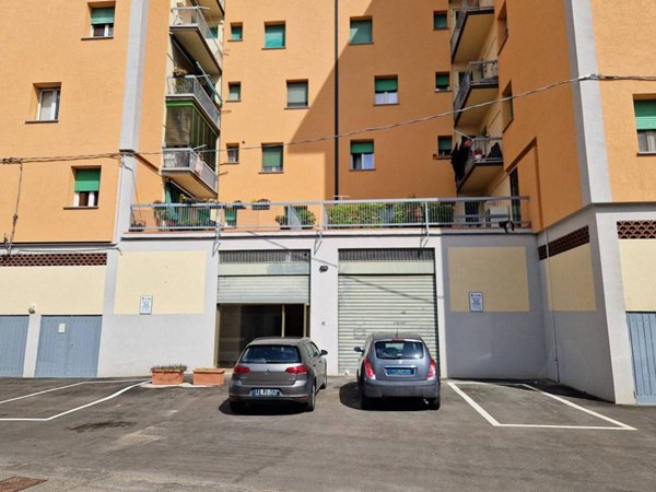 negozio in vendita ad Anzola dell'Emilia