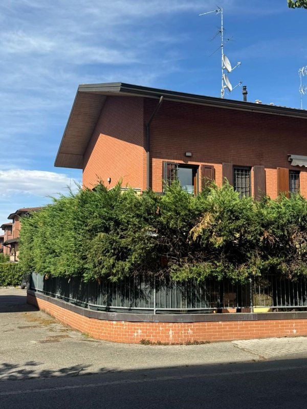 casa indipendente in vendita ad Anzola dell'Emilia