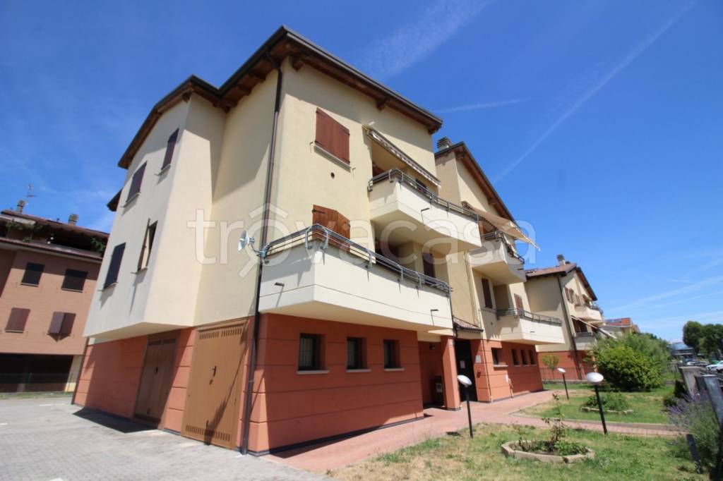 appartamento in vendita ad Anzola dell'Emilia in zona Lavino di Mezzo