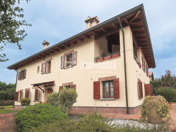 casa indipendente in vendita ad Anzola dell'Emilia