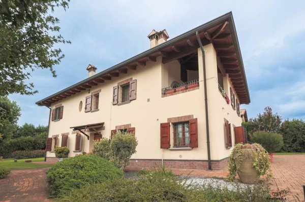 casa indipendente in vendita ad Anzola dell'Emilia