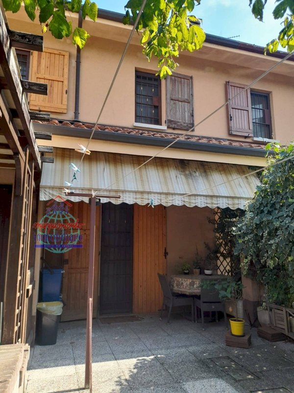 casa indipendente in vendita ad Argelato