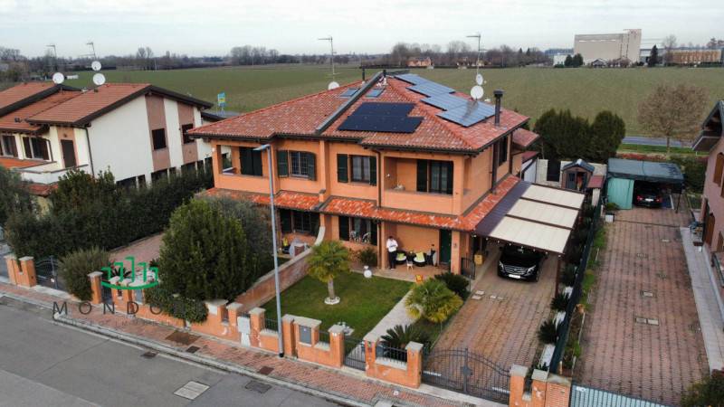 casa indipendente in vendita ad Argelato
