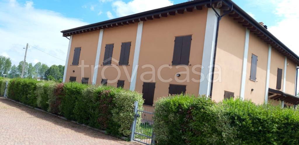 appartamento in vendita ad Argelato in zona Casadio
