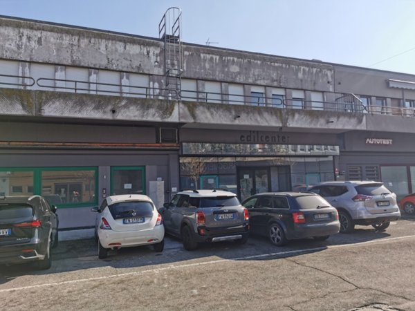capannone in vendita ad Argelato in zona Funo