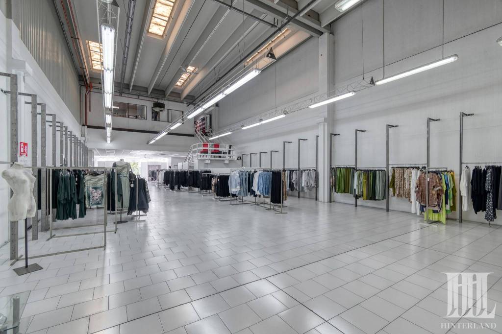 locale commerciale in vendita ad Argelato