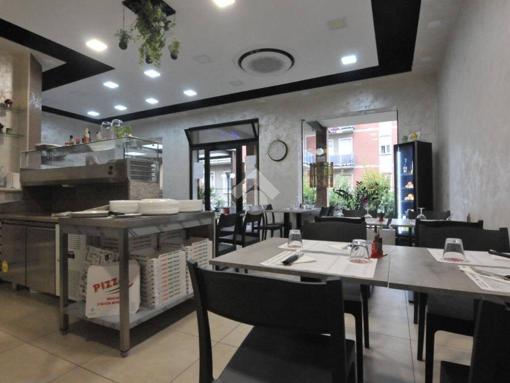 negozio in vendita ad Argelato in zona Funo