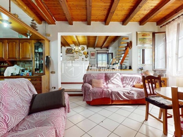 casa indipendente in vendita ad Argelato in zona Malacappa