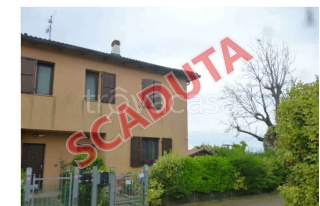 casa indipendente in vendita ad Argelato in zona Casadio