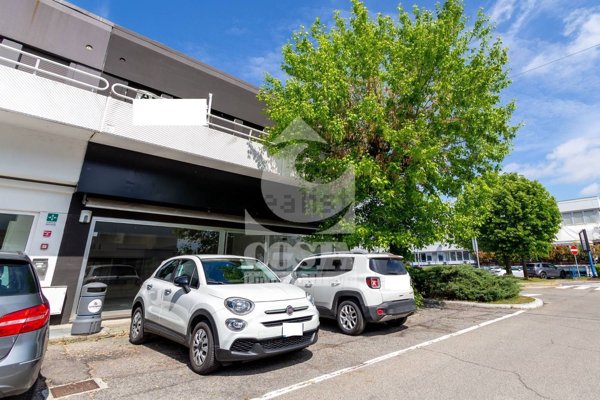 locale di sgombero in vendita ad Argelato in zona Funo