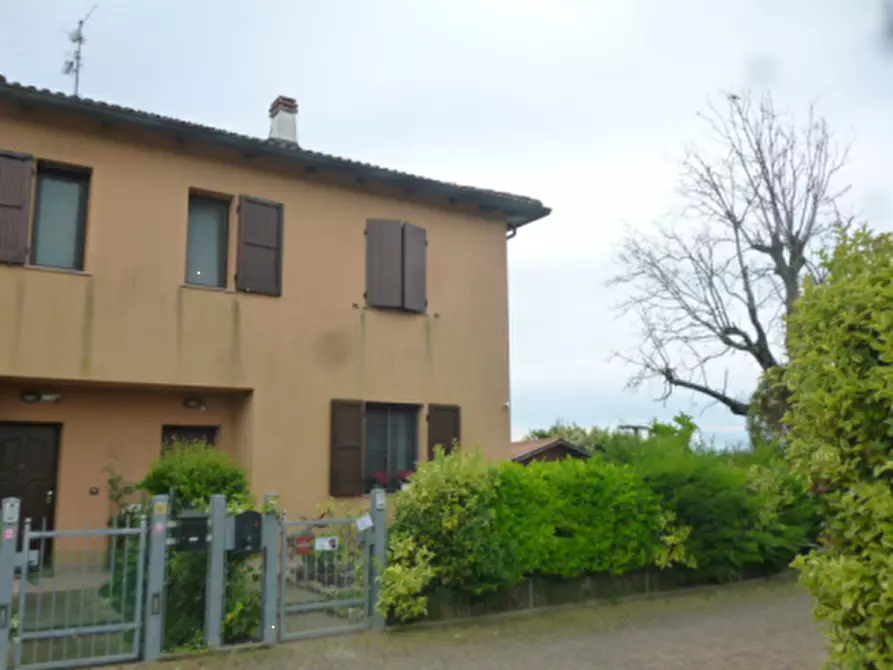 casa indipendente in vendita ad Argelato in zona Casadio