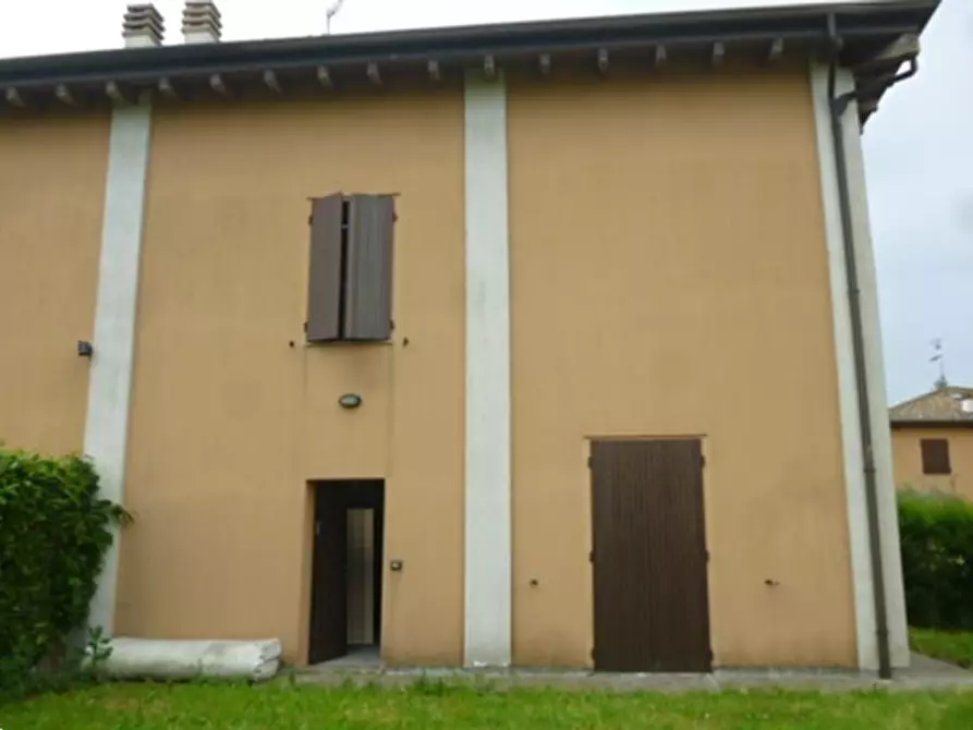 casa indipendente in vendita ad Argelato in zona Casadio